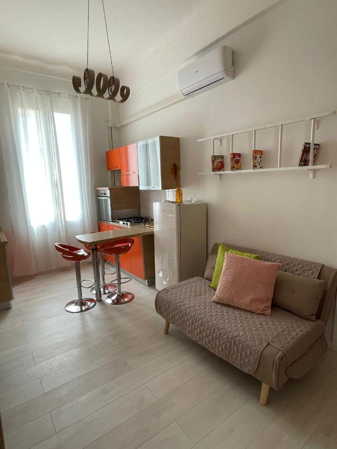 Casa Arcobaleno Daire Ventimiglia Dış mekan fotoğraf